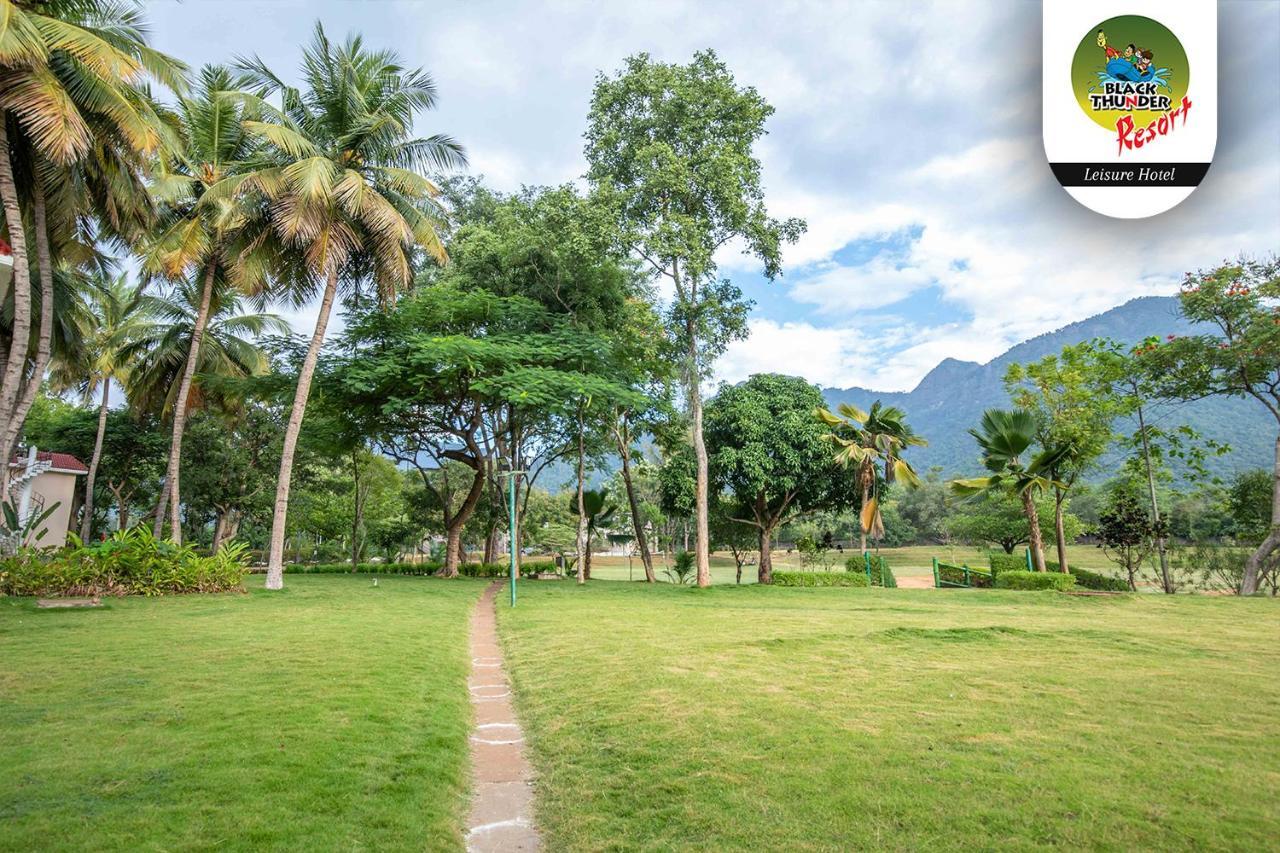 Mettuppālaiyam Avana Resort מראה חיצוני תמונה